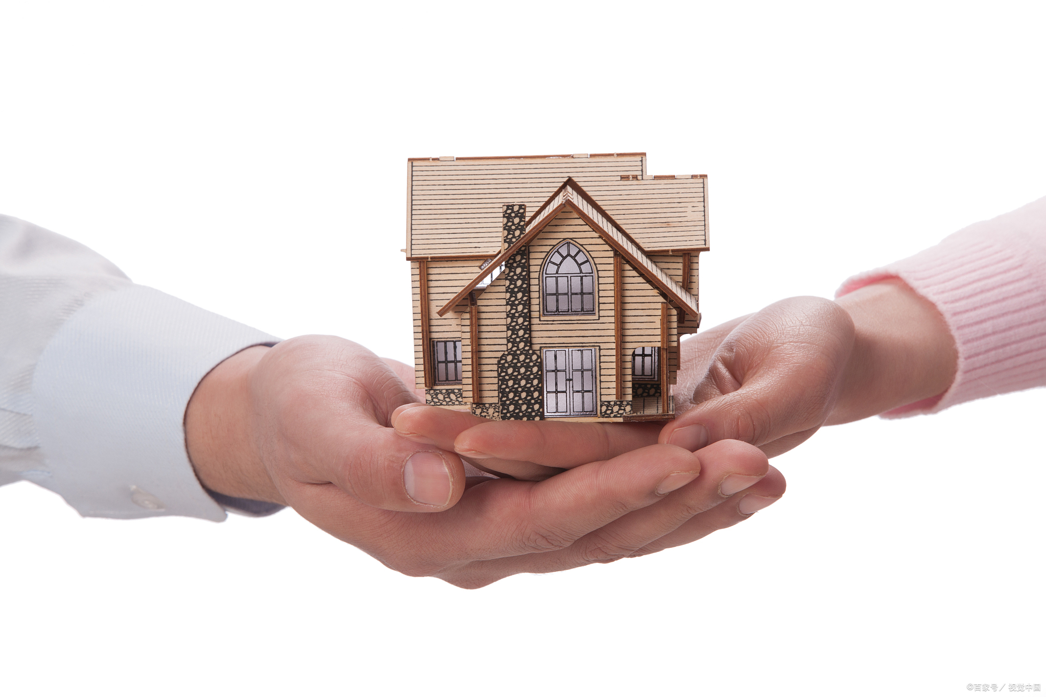 夫妻购房时父母有出资未有书面约定是否属于借名买房